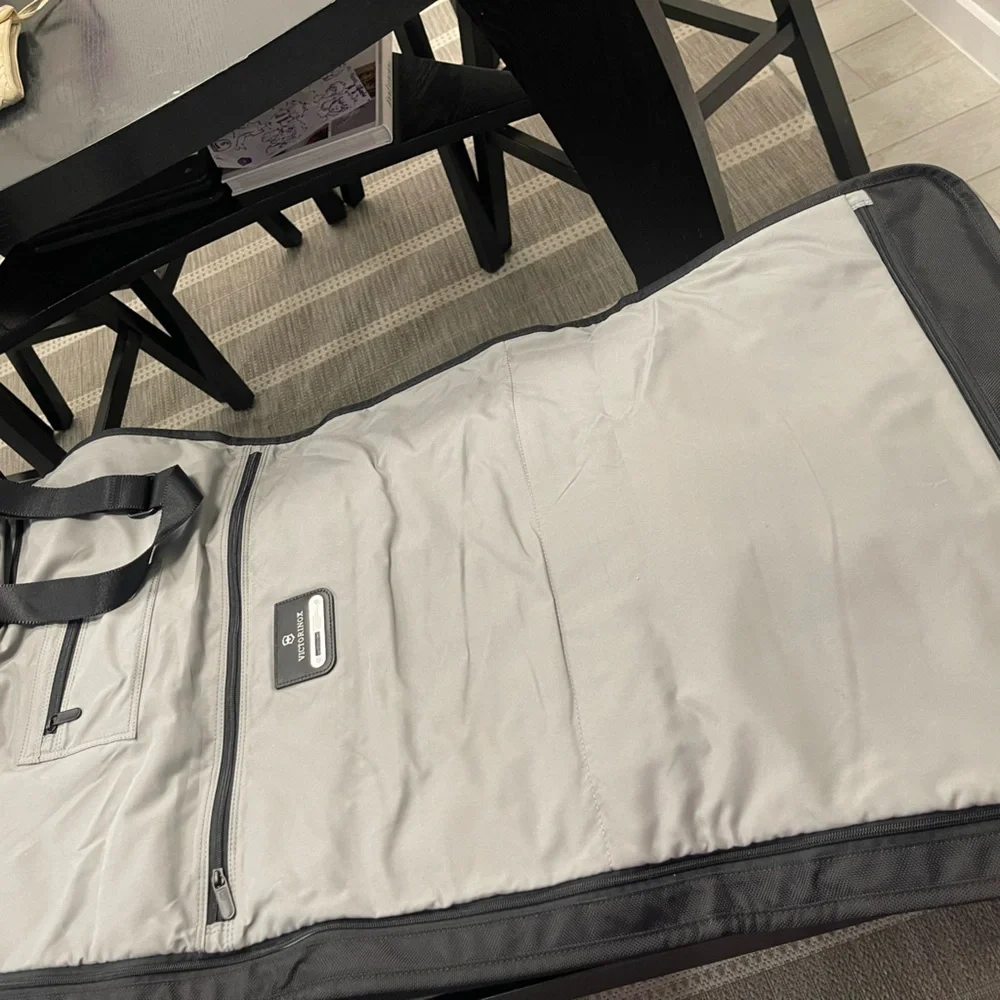 Victorinox Lexicon Tri-Fold Garment Storage Shoulder Strap travel luggage bag